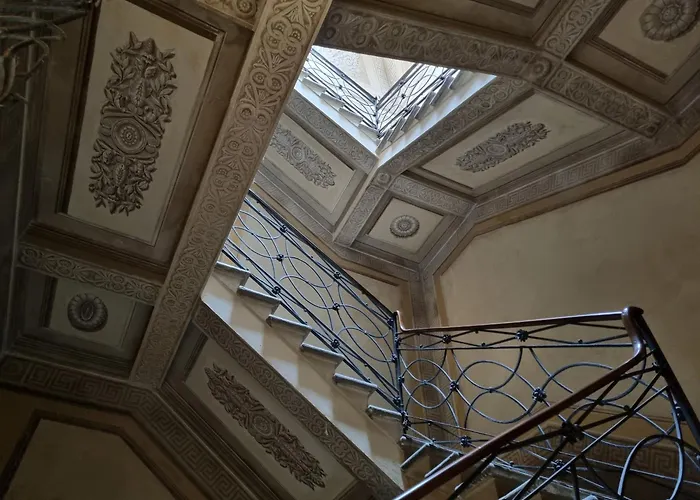 Pao - Veronetta Luxury