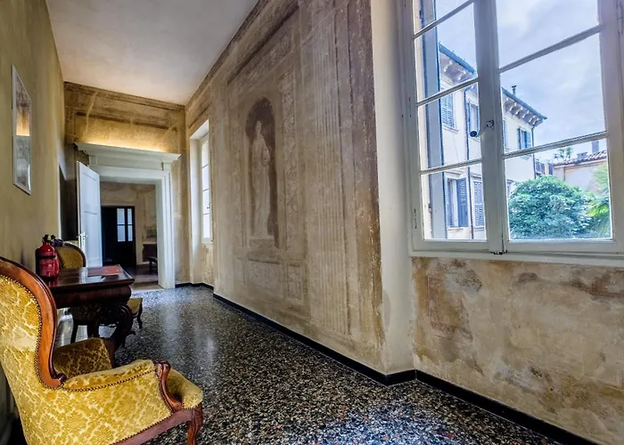 Pao - Veronetta Luxury